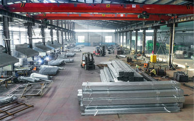 Hebei Bending Fence Technology Co., Ltd dây chuyền sản xuất nhà máy