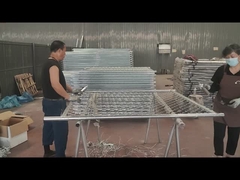 Xịt sơn bạc trên khung