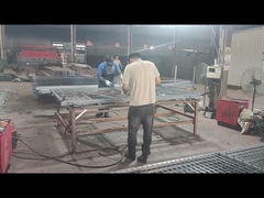 Video sản xuất hàng rào tạm thời theo kiểu hàng rào mắt xích