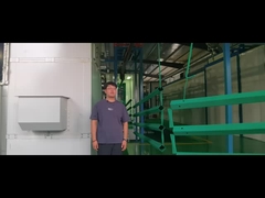 cột vuông đang được sơn tĩnh điện