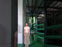 Phòng chắn kim loại ống phủ bột trên bề mặt phẳng