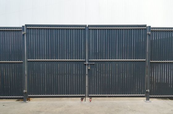 Chất lượng  1.5m Two Leaf Double Metal Garden Fence Gate Hot Dipped Galvanize nhà máy
