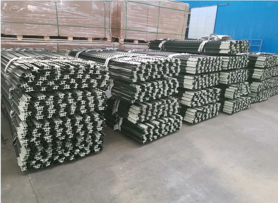 40*-40*4.0mm thép đệm T Post Farm hàng rào kim loại 8 Ft 0.95 Lb mỗi chân