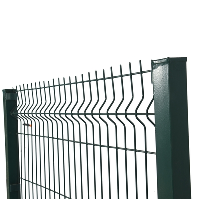 Ngoài trời 3d Curved PVC phủ lợp dây chuyền lưới hàn hàng rào cho khu vườn và trang trại bảo vệ hàng rào 3d