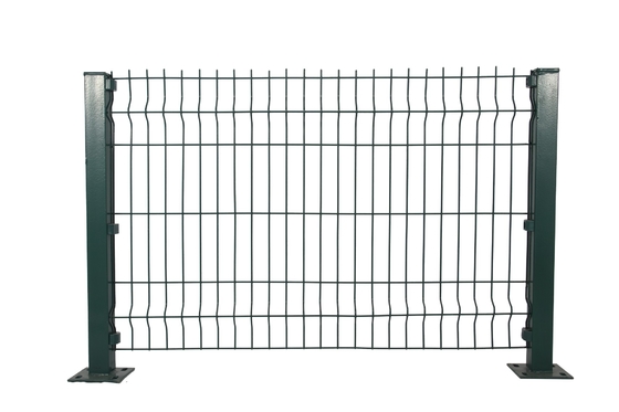 Hàng rào lưới thép cong 3d bằng kim loại mạ kẽm Pvc cho trang trại trong vườn