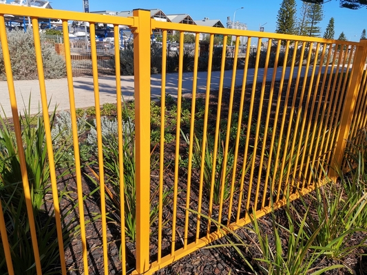 PVC phủ Stainless Steel Palisade hàng rào sợi sừng 10ft X 3ft