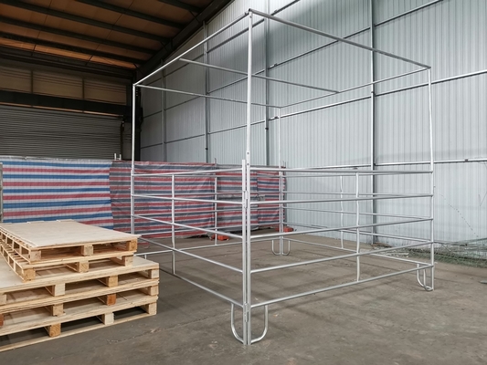 Sở chăn nuôi bò 1.6m Cửa trang trại kim loại Thiết kế ống thép kẽm