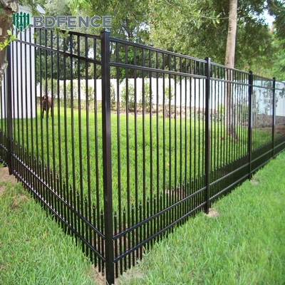 Bụi đen phủ lợp Villa nhỏ / sân nông trại Border Panels ngoài trời nhôm trang trí kim loại vườn hàng rào
