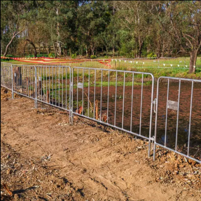 Ô tô bền vững 47 "Metal Crowd Barriers Temporary Pool Fence