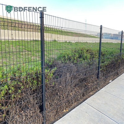 High Security Wire Mesh Fence 3D V Bending Curved Garden Farm Fence cho an ninh chu vi