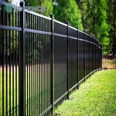 ISO 9001-2008 Lưỡi kiếm hàng đầu Metal hàng rào Picket thấp ống thép hàng rào