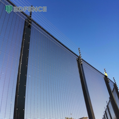 Phòng chắn tường chất lượng cao Metal Anti Climb Fence Border Security Fence Panels cho Nam Phi
