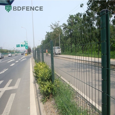 Bãi đỗ xe buýt hàng rào an ninh lưới V và quản lý xếp hàng