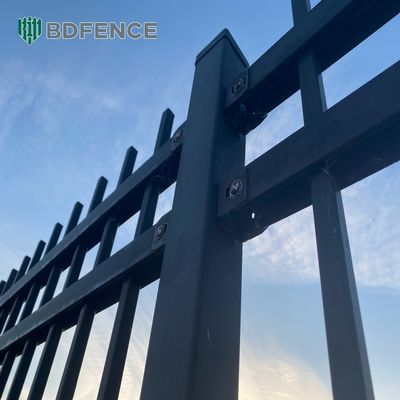 Hàng rào kim loại thép mạ kẽm ống đen sơn tĩnh điện, hàng rào ống vuông tròn, hàng rào thép picket
