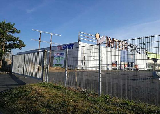 Sản phẩm có tính bền vững PVC phủ 3d cong hàn lưới sợi hàng rào Panel hàng rào rào rào chắn