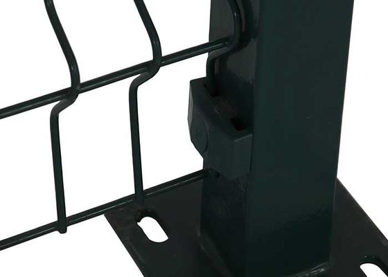 3d V Mesh hàng rào PVC màu xanh lá cây / đen / màu xám Metal hàng rào Wire Mesh an ninh