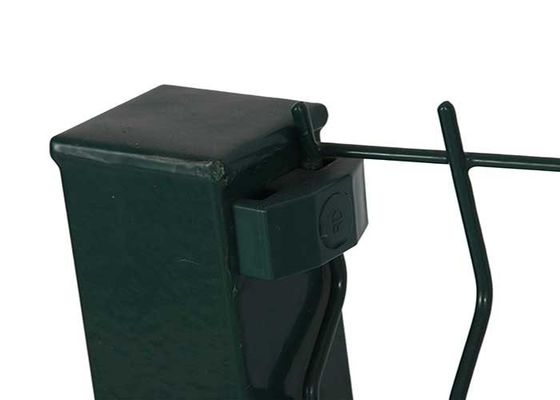 3d V Mesh hàng rào PVC màu xanh lá cây / đen / màu xám Metal hàng rào Wire Mesh an ninh