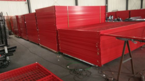 Chân rào tạm thời tại các công trường xây dựng