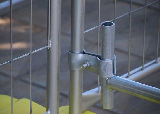 Dễ dàng lắp ráp sơn tĩnh điện hàng rào xây dựng