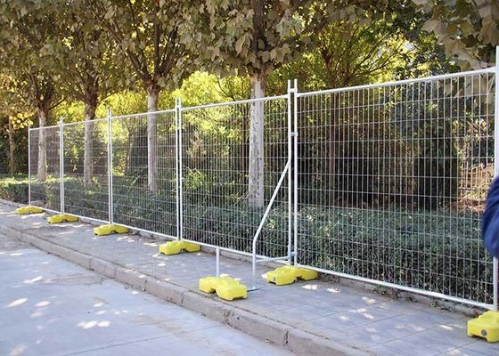 2.1M * 2.4m Úc Cửa hàng tạm thời có thể kéo lại