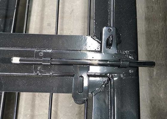 Cửa sắt chống rỉ Cổng hàng rào hàn với khóa chống trộm