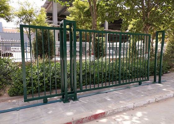 Hàng rào kim loại cho vườn cửa trượt được sơn tĩnh điện H2.5m