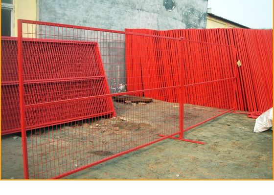 Chân rào tạm thời tại các công trường xây dựng