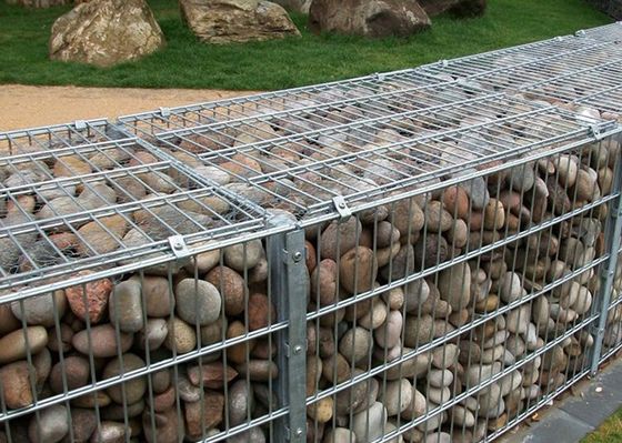 Hệ thống hàng rào rọ đá bằng thép hàn ISO14001 2x1x0,5m
