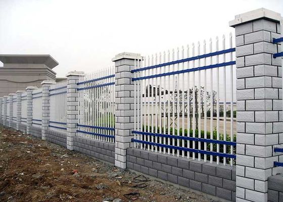 Lớp hàng rào sân trang trí bột phủ kết thúc Không đào dễ dàng để cài đặt Bảo trì thấp