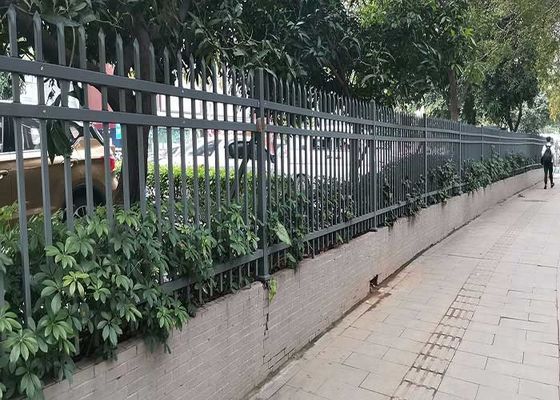 ISO9001 Hàng rào thép hình ống 1,8 * 2,4m
