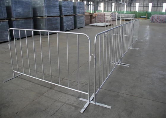 1.8mm Độ dày kim loại thép an toàn đường bộ di động người đi bộ tạm thời kiểm soát đám đông rào cản để kiểm soát giao thông