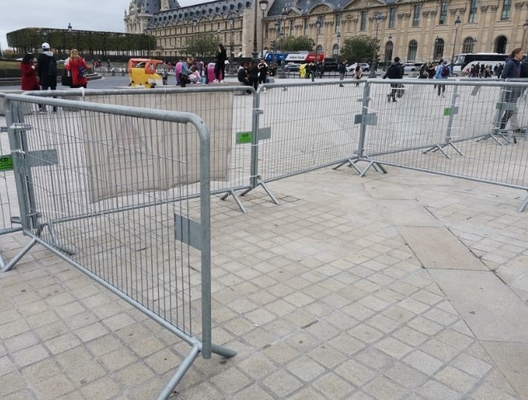 Nhựa thép galvanized nhôm kiểm soát đám đông hàng rào hàng rào di động an toàn gấp người đi bộ sự kiện concert