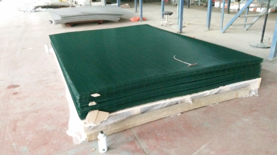 Galvanized hàn 358 lưới hàng rào bột phủ bên ngoài